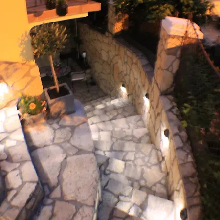 Amorino Apartment *
